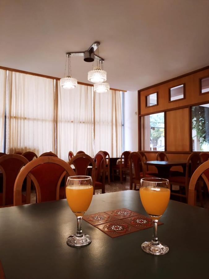 Gran Lourdes Hotel Villa Carlos Paz Buitenkant foto