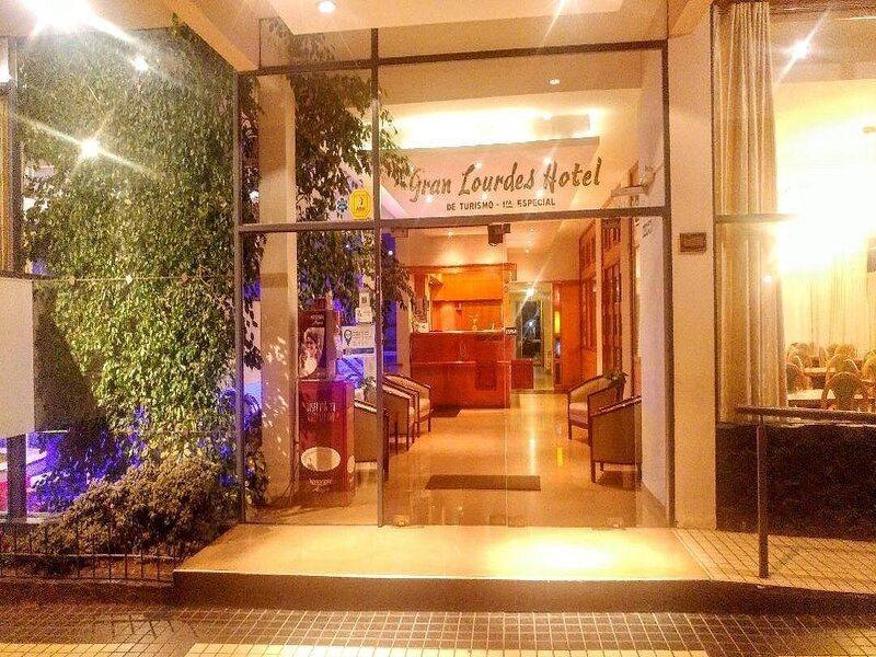 Gran Lourdes Hotel Villa Carlos Paz Buitenkant foto